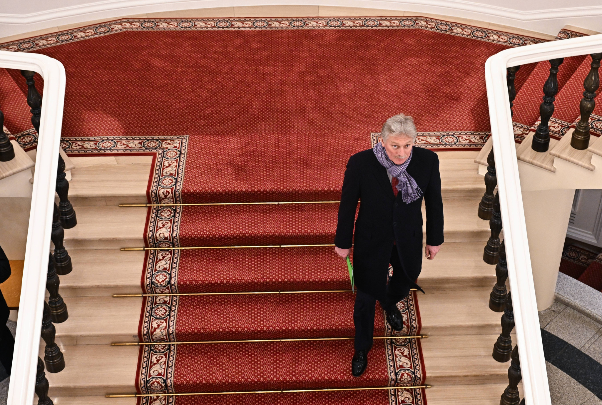 Death in the penal camp: Kremlin rejects poisoning allegations in Navalny's death