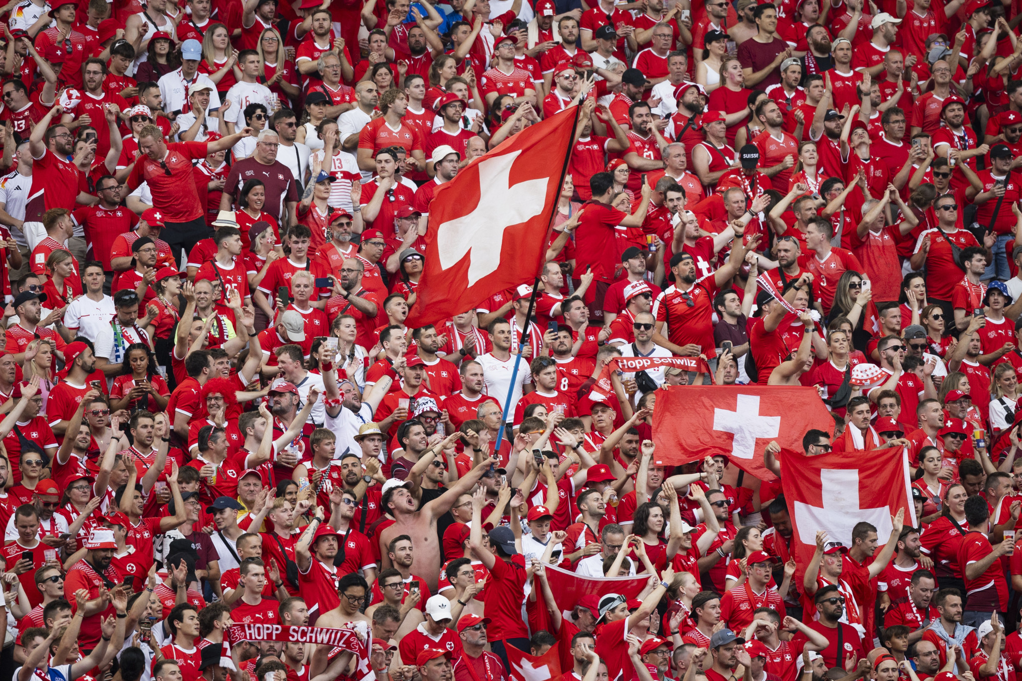 Des supporters suisses à l'Euro 2024.