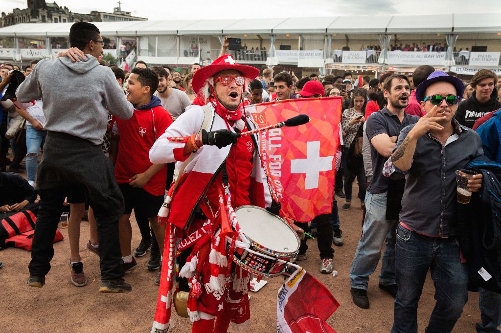 La Fan Zone joue la carte du confort pour tous sans vibrer avec l