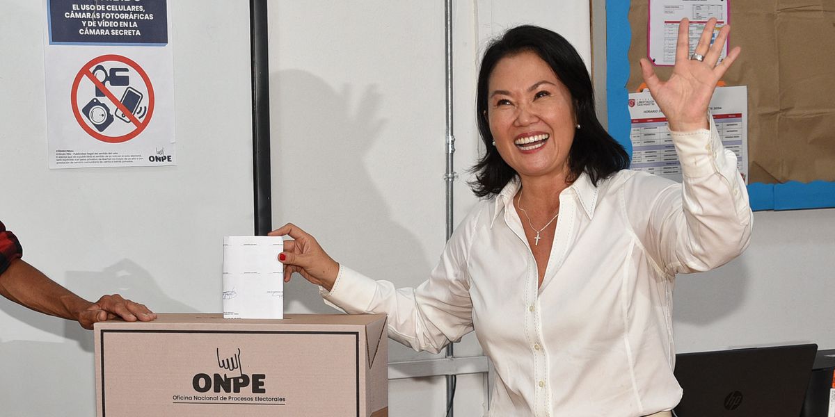 Pérou: Keiko Fujimori en tête d’une présidentielle chaotique
