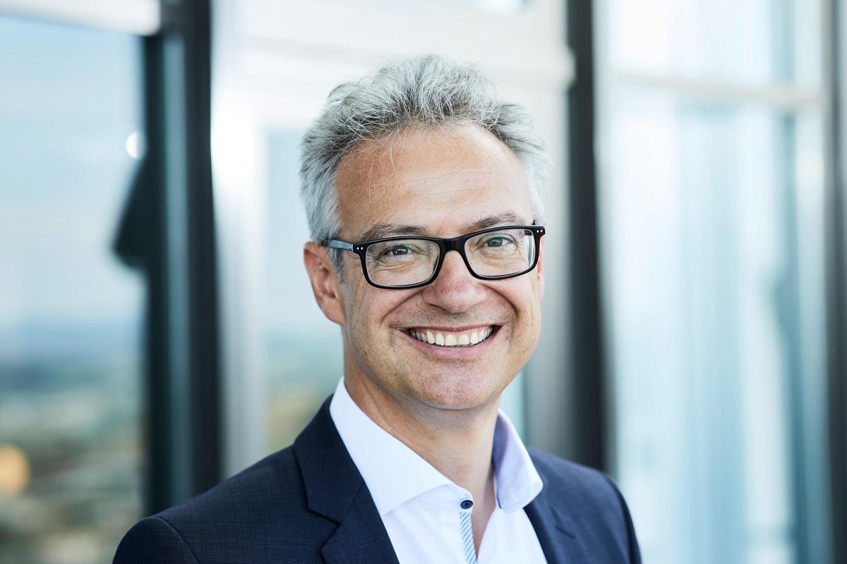 Les patrons suisses misent à fond sur le numérique