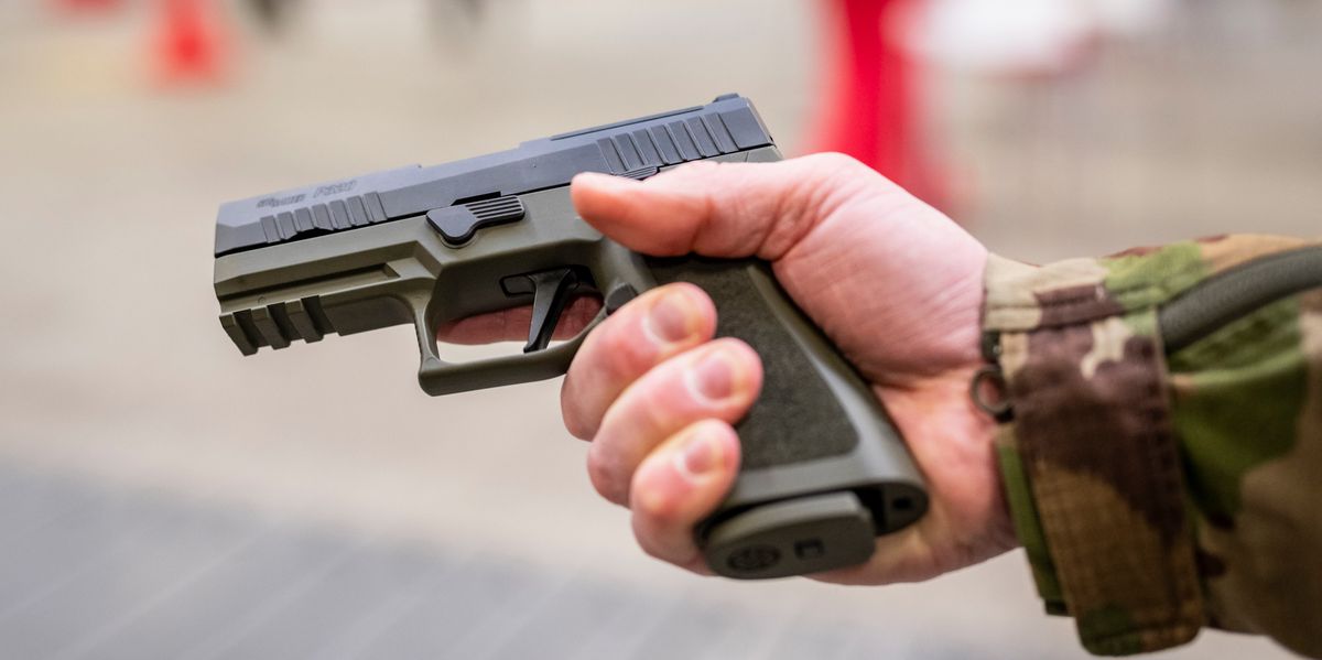 Fragw-rdiges-R-stungsgesch-ft-Sie-erhielt-bei-Tests-die-Note-1-und-soll-dennoch-die-neue-Armeepistole-werden