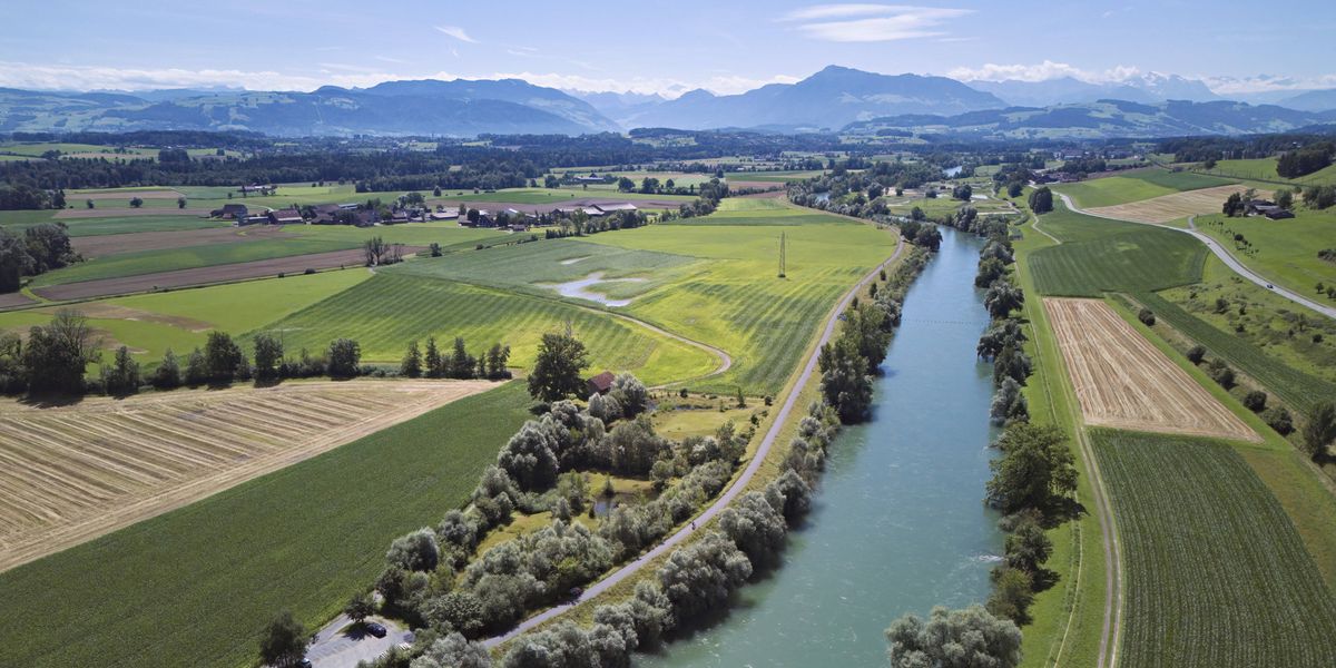 Boot-im-Aargau-gekentert-Bub-seit-Samstag-in-der-Reuss-vermisst-Angeh-rige-bitten-um-Mithilfe-bei-Suche