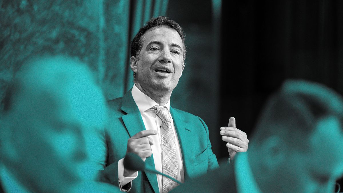 Podcast-Politb-ro-Streit-ums-St-ndemehr-Wie-konnte-diese-Frage-so-politisch-werden-Mit-der-10-Millionen-Initiative-erh-lt-sie-ein-neues-Gewicht-