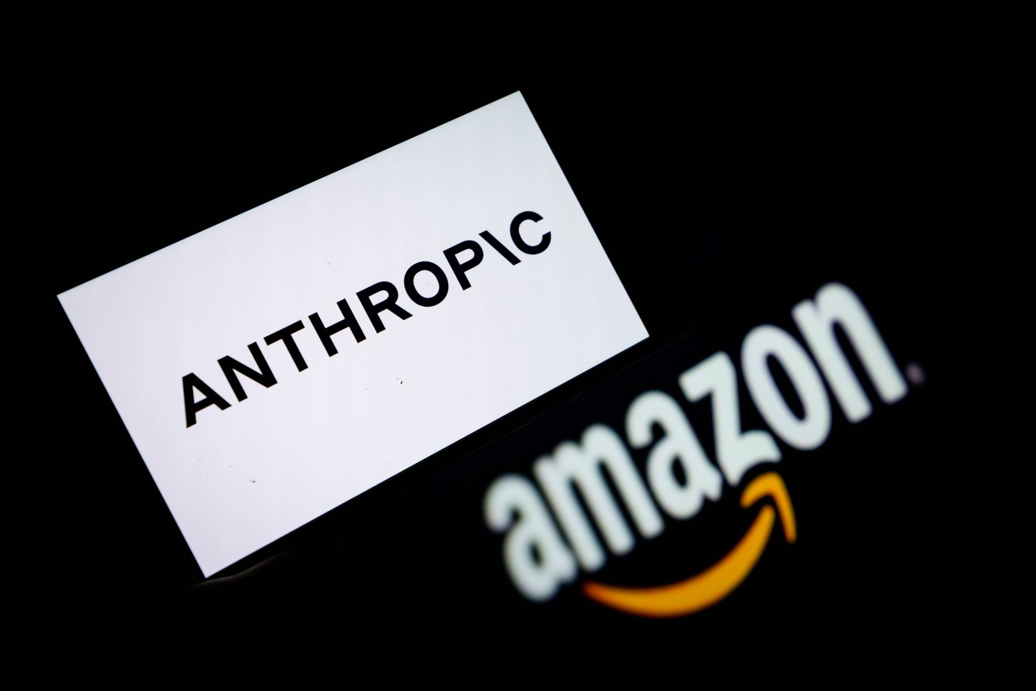 Artificial Intelligence: Amazon invests $5 billion more in Anthropic’s capital