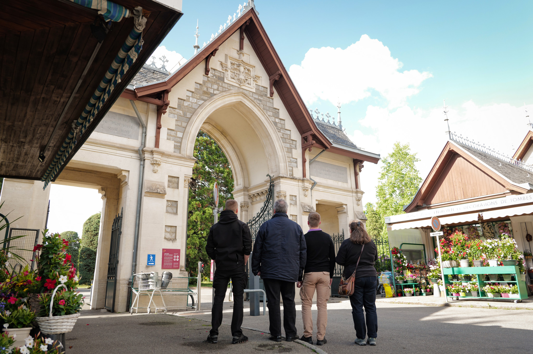 Transfert de cendres: Genève fâche une famille en lui réclamant une taxe d’entrée au cimetière
