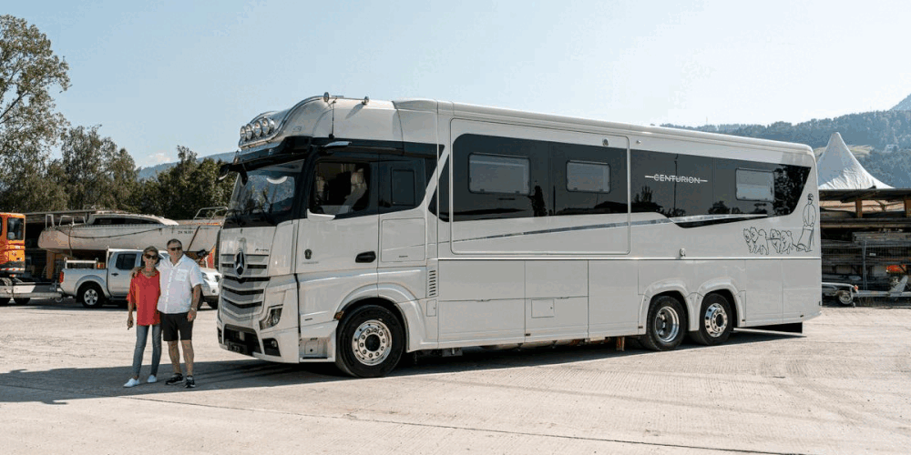 Camping für Millionäre: Das grösste Wohnmobil der Schweiz | Basler Zeitung