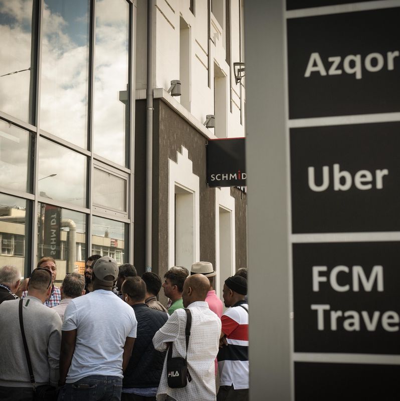 Uber, dix ans d’existence controversée à Genève