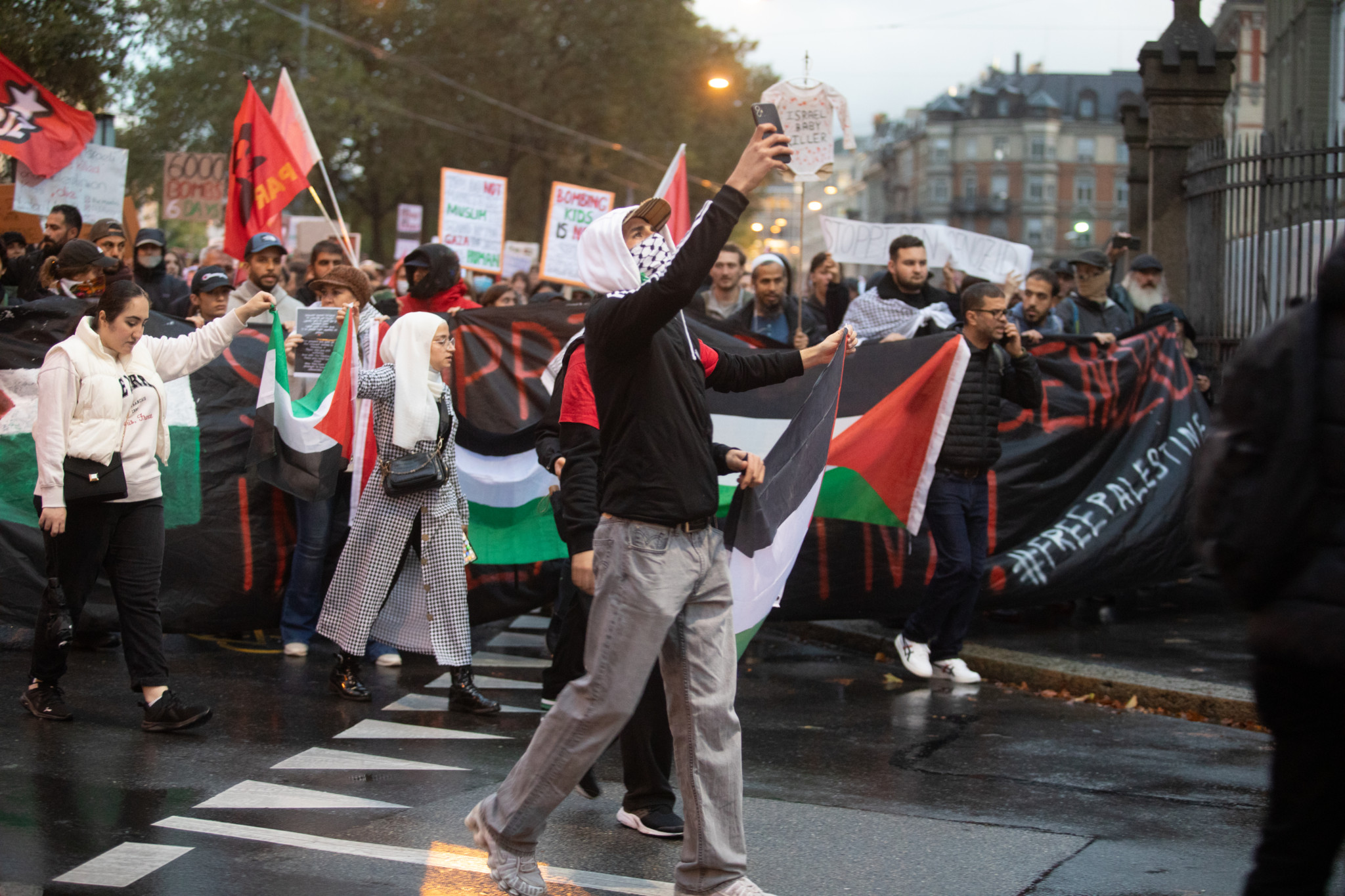 Anti-Israel und Pro-Palästina Demo, Start Helvet20.10.2023iaplatz
Zürich, 20.10.2023