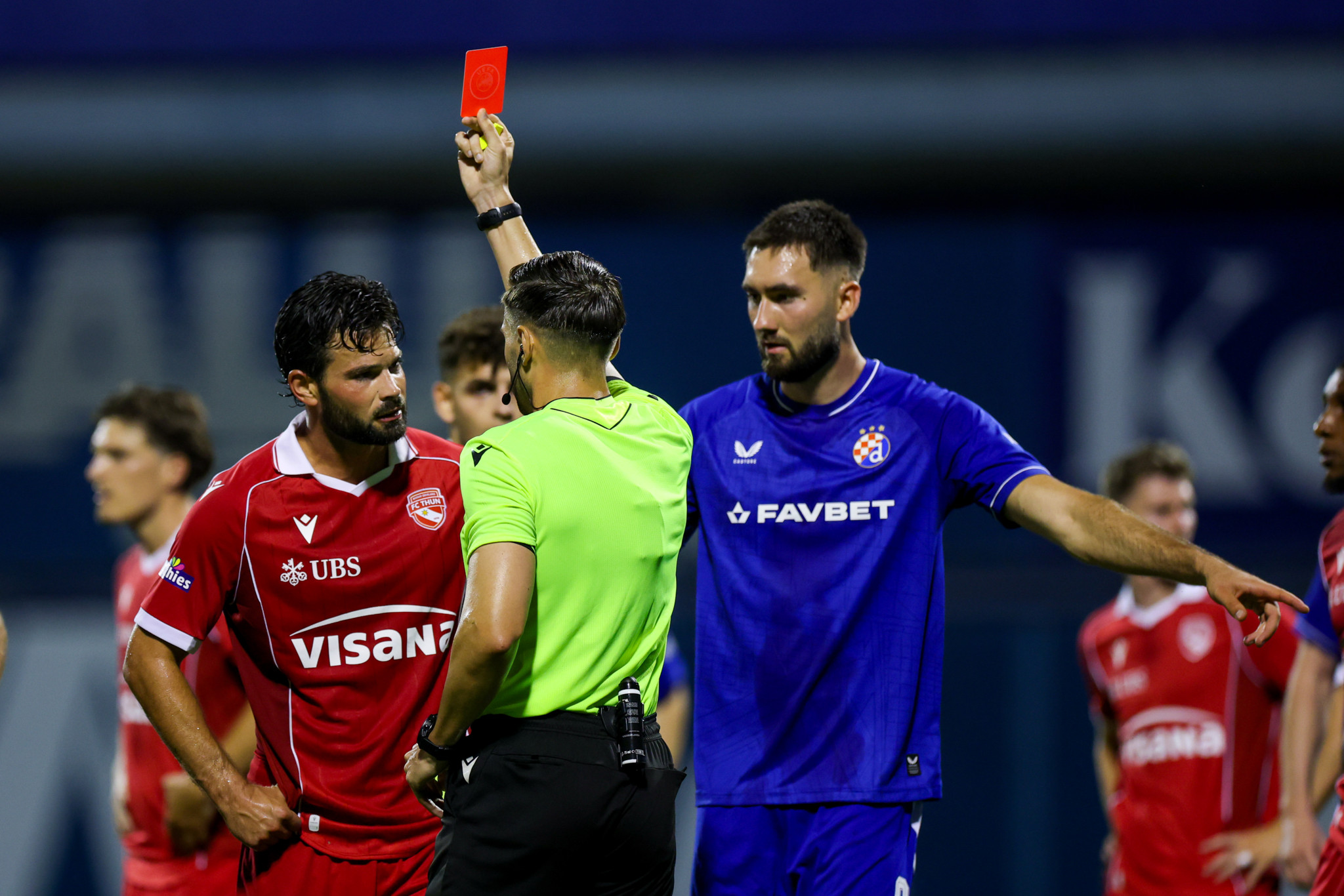 Πρόκριση στη παράταση για την Ντιναμό επί της Τουν – Δυσκολεύουν οι ισχυροί για την ΑΕΚ
