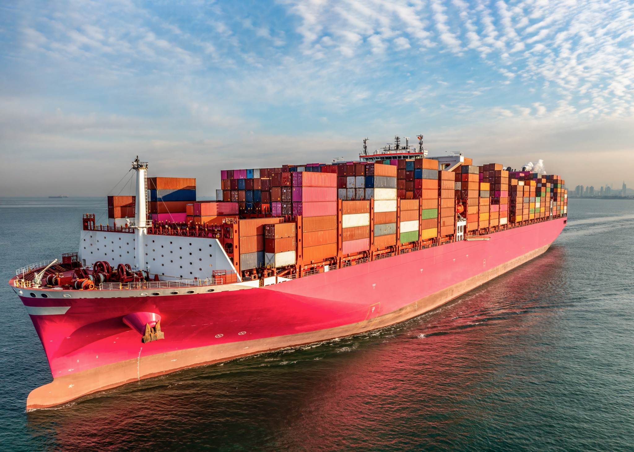 Frachtstau im Persischen Golf: Schifffahrt im Irankrieg: «Am Ende muss die Crew bereit sein, das Risiko einzugehen»