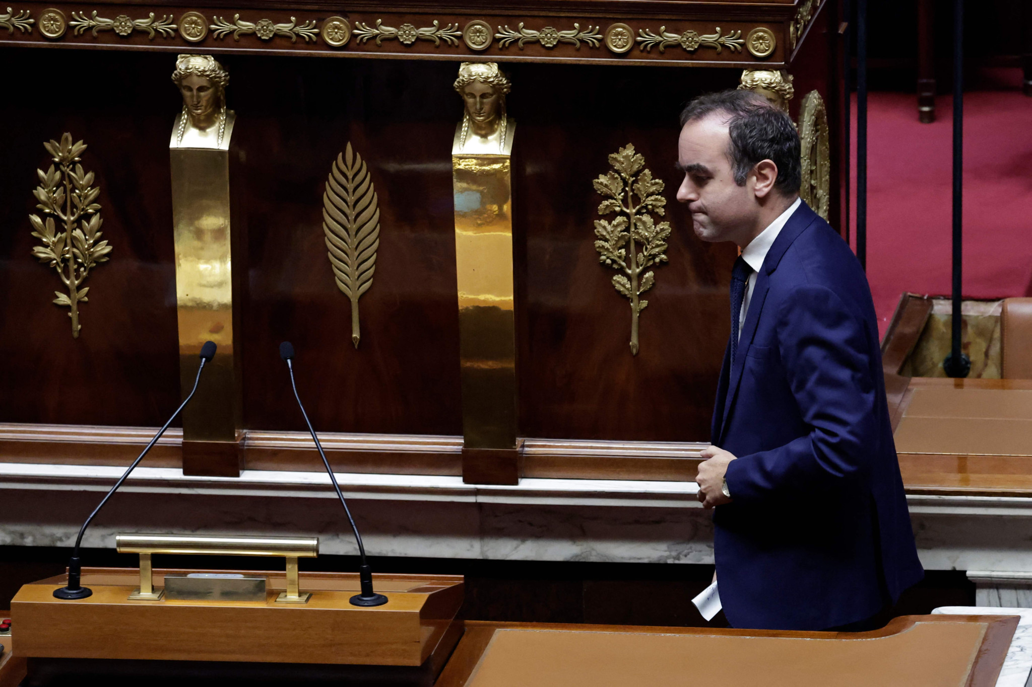 Gouvernement français sauvé: Comment Sébastien Lecornu a obtenu son fragile sursis à Matignon