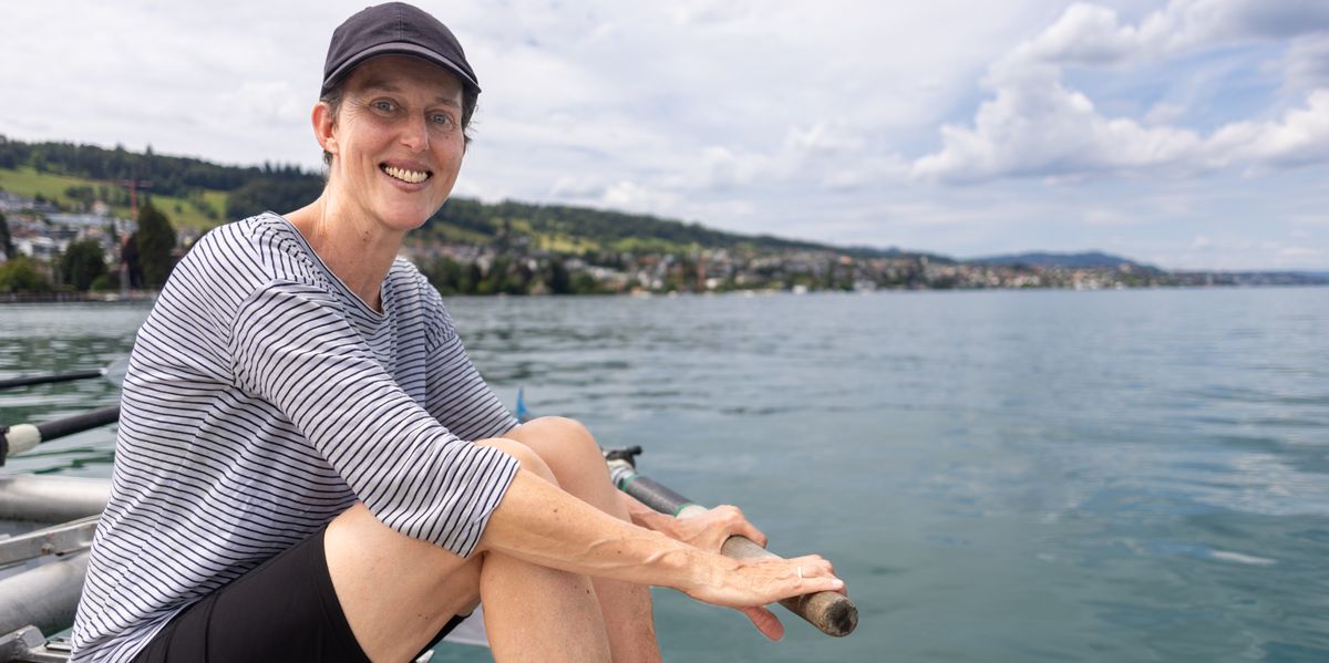 Brustkrebs-Therapie: Rudern auf dem Zürichsee stärkt Patientinnen