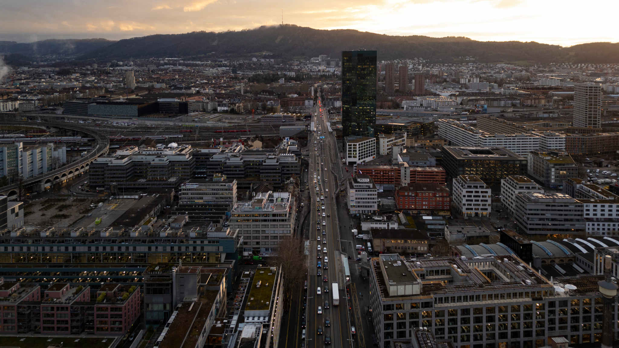 Rejection of the pre-emption initiative: Agglomeration and the state dictate the terms for the cities