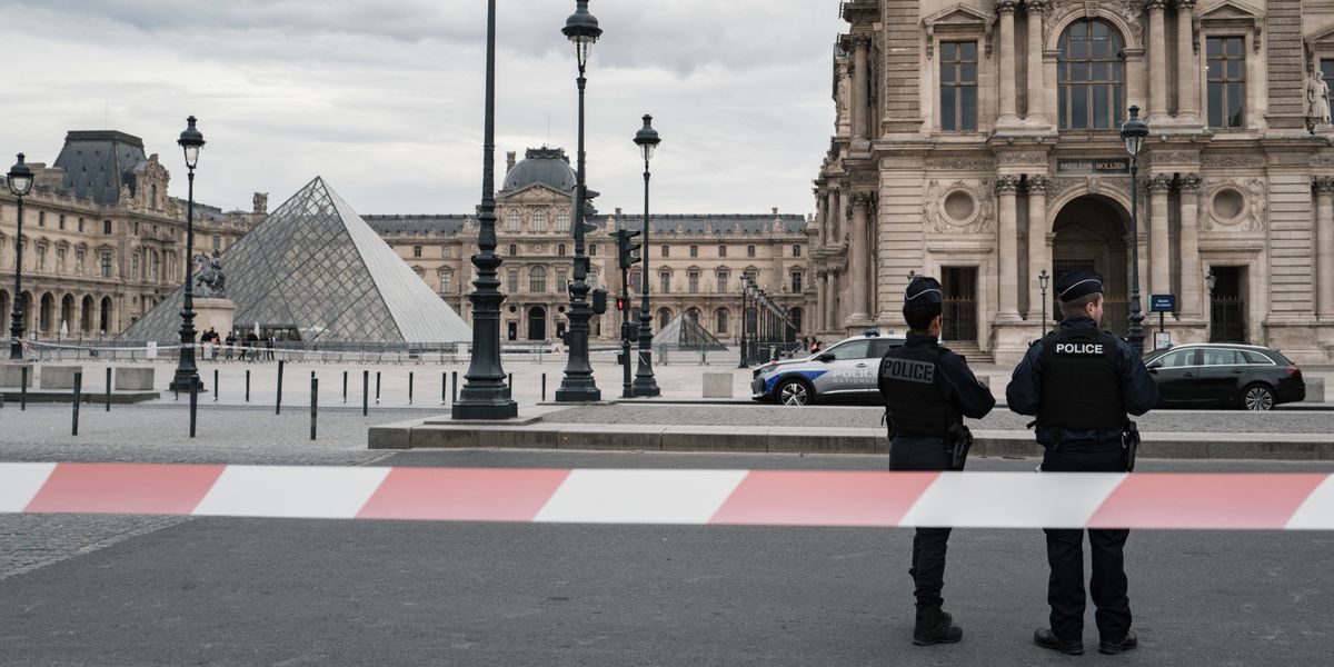 Millionenraub-in-Paris-Louvre-Diebe-hatten-so-viel-Zeit-dass-sie-noch-mehr-h-tten-stehlen-k-nnen