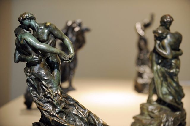 La Valse Camille Claudel Reproduction Bronze France – «La Valse» de Claudel part pour 1,18 million d'euros | Tribune