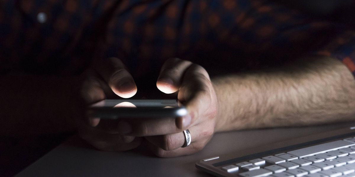 Fall-im-Wallis-Betreuer-soll-Deepfake-einer-14-J-hrigen-erstellt-haben-nun-will-Nationalrat-KI-regulieren