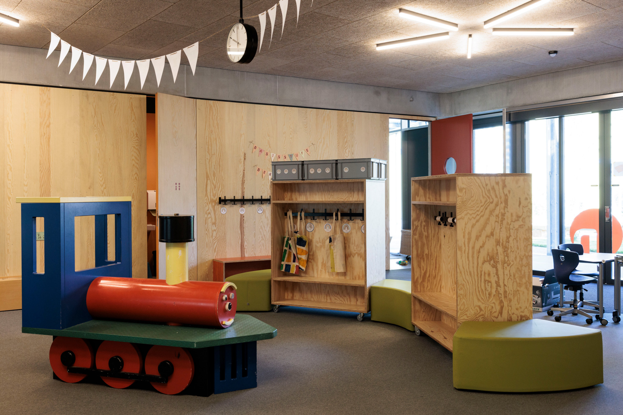 Feral frenzy shark attack i was employed in WPB and was on