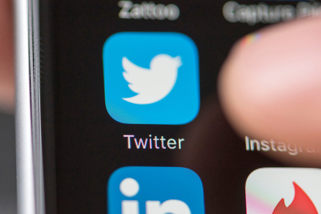 Ehrverletzende Tweet darf straflos weiterverbreitet werden