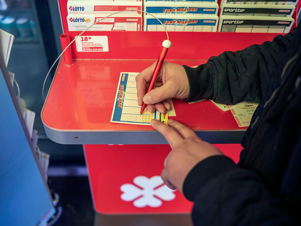 Un joueur reçoit un beau cadeau de Noël en décrochant le jackpot de l’Euro Millions.