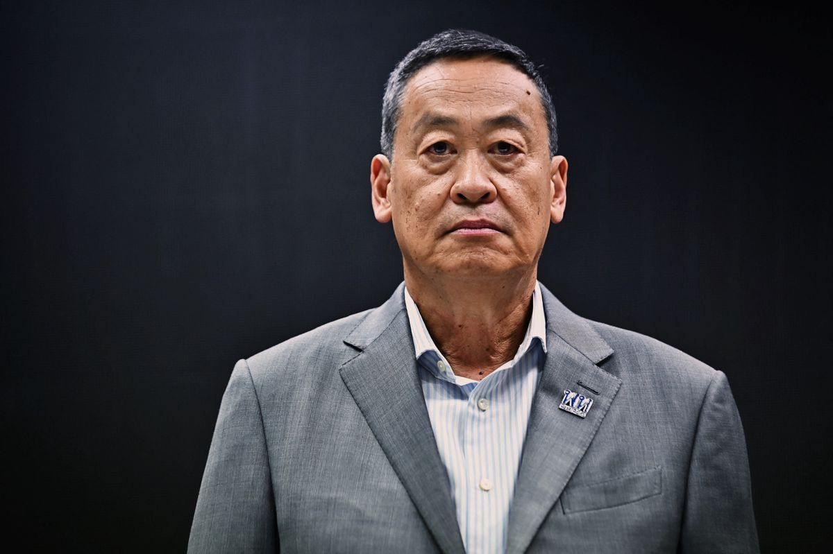 Le Premier ministre thaïlandais Srettha Thavisin rencontre les médias au siège du parti Pheu Thai à Bangkok le 23 août 2023.