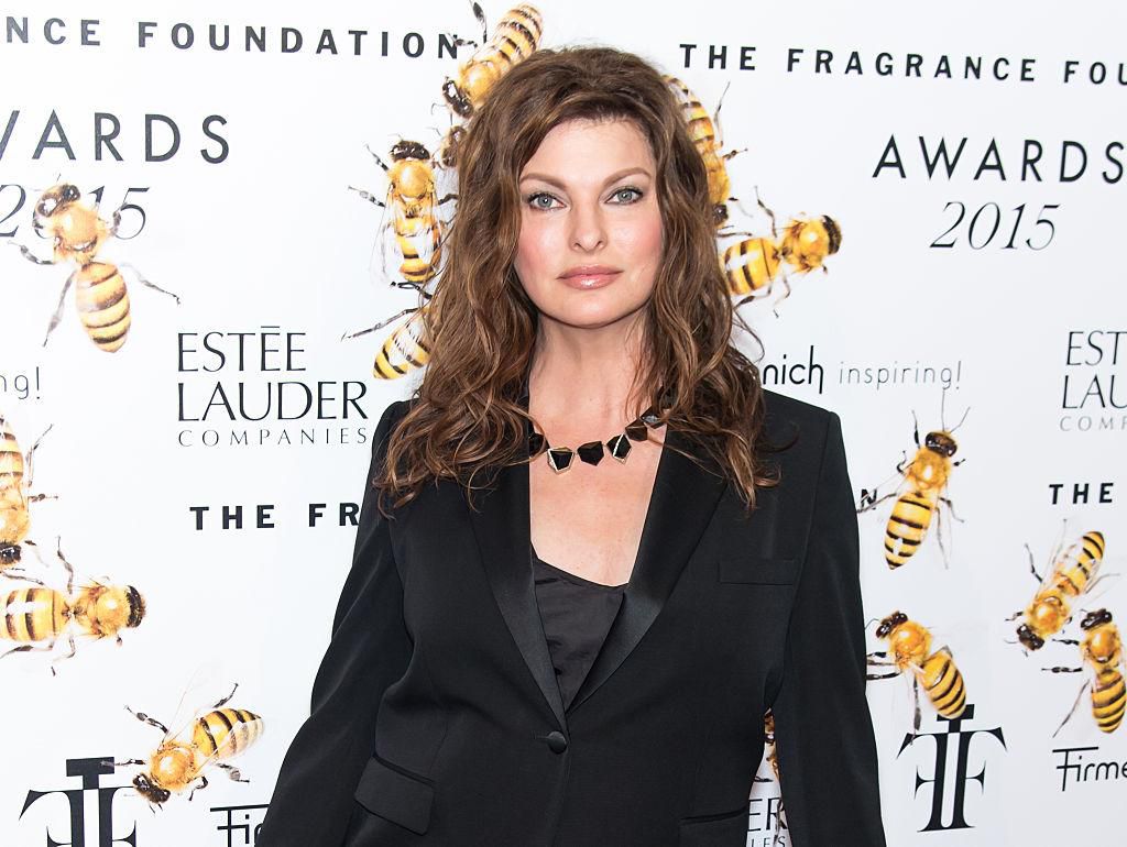 Mannequin Defiguree Par La Chirurgie Esthetique Linda Evangelista se dit défigurée par la chirurgie et dévoile son visage -  Le Matin