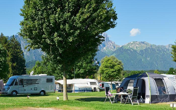 sandale campers Camper Sandale Rot/Schwarz/Wei  bei HYPENEEDZ kaufen