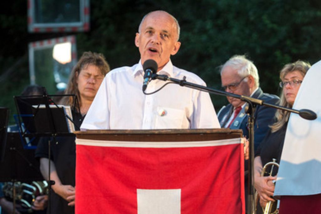 Ueli Maurer en appelle à l'histoire pour sauver la Suisse