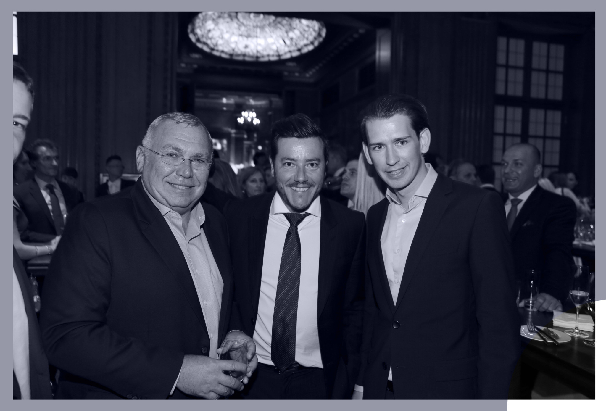 Zwischen Ex-Bundeskanzlern: Benko mit Alfred Gusenbauer (links) und Sebastian Kurz bei einer Hoteleröffnung in Wien im Jahr 2014.