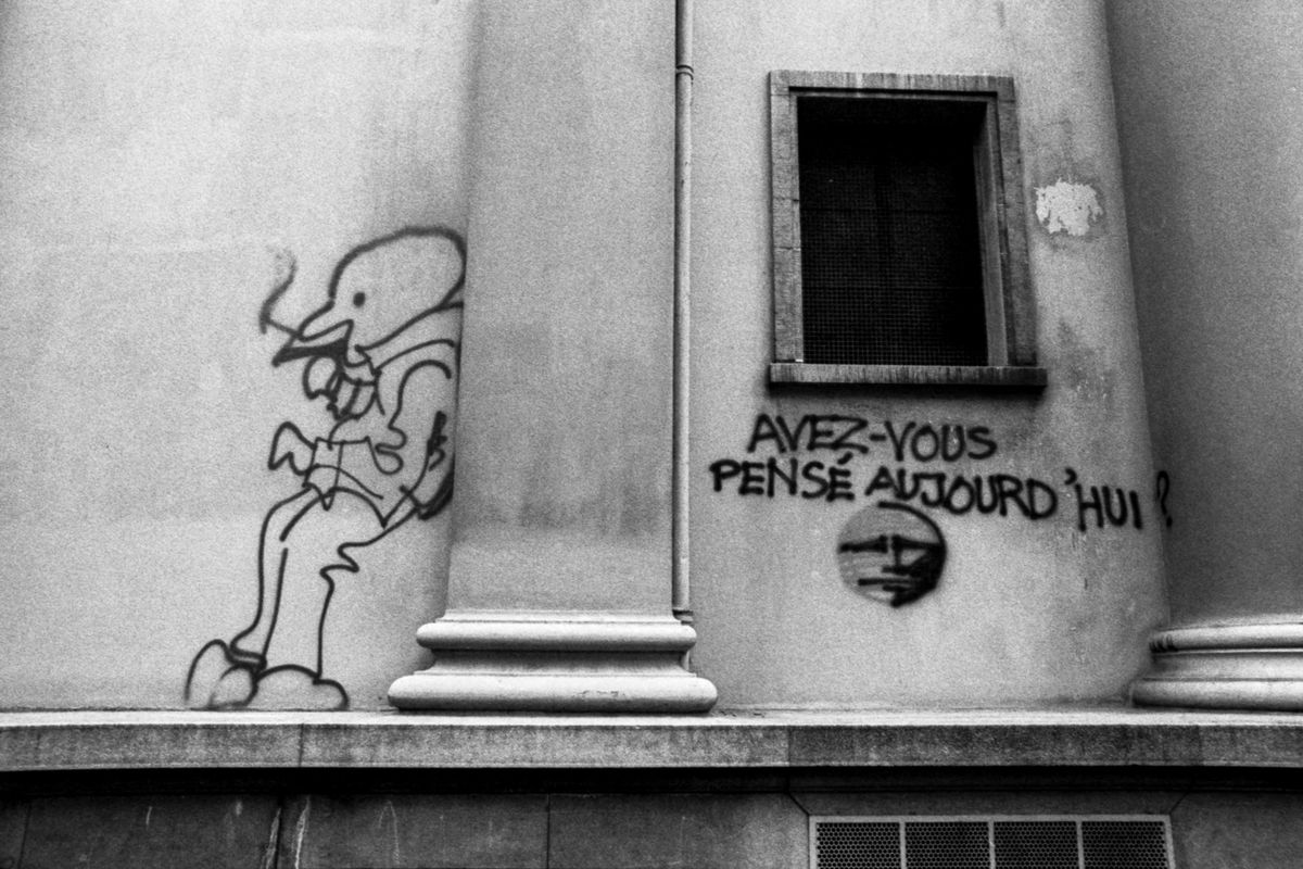 Une des photos exposées aux Bains des Pâquis qui interroge sur le sens de la vie.