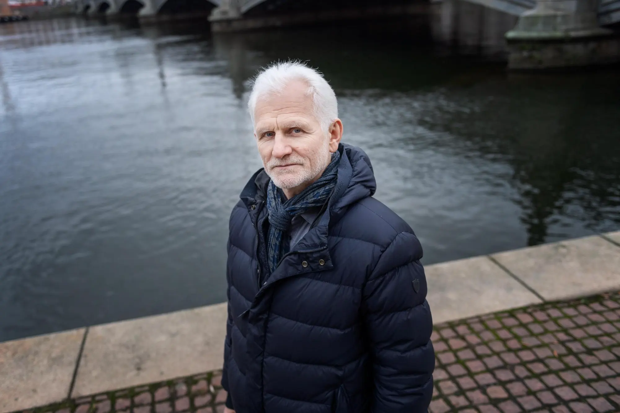 Alès Bialiatski, directeur de l’organisation de défense des droits de l’homme Viasna et lauréat du Right Livelihood 2020 (le Nobel alternatif), dit n’avoir jamais vu une telle répression.