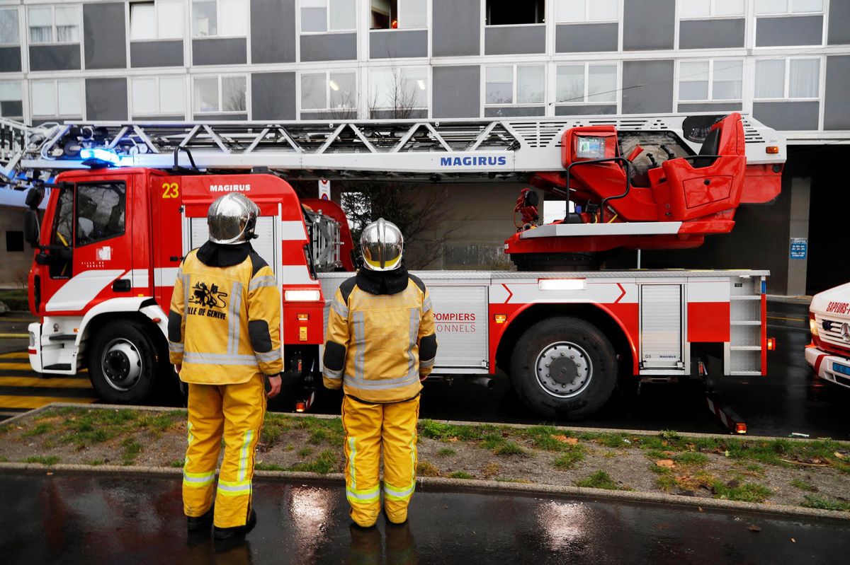Les pompiers ont été pris à partie au Lignon, à Vernier.