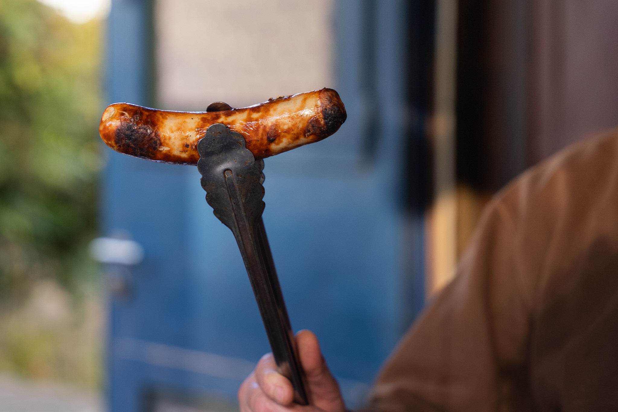 60 Tonnen CO₂ weniger: Der Zoo Zürich wagt ein Experiment: Was von den Erbsenwürsten zu halten ist