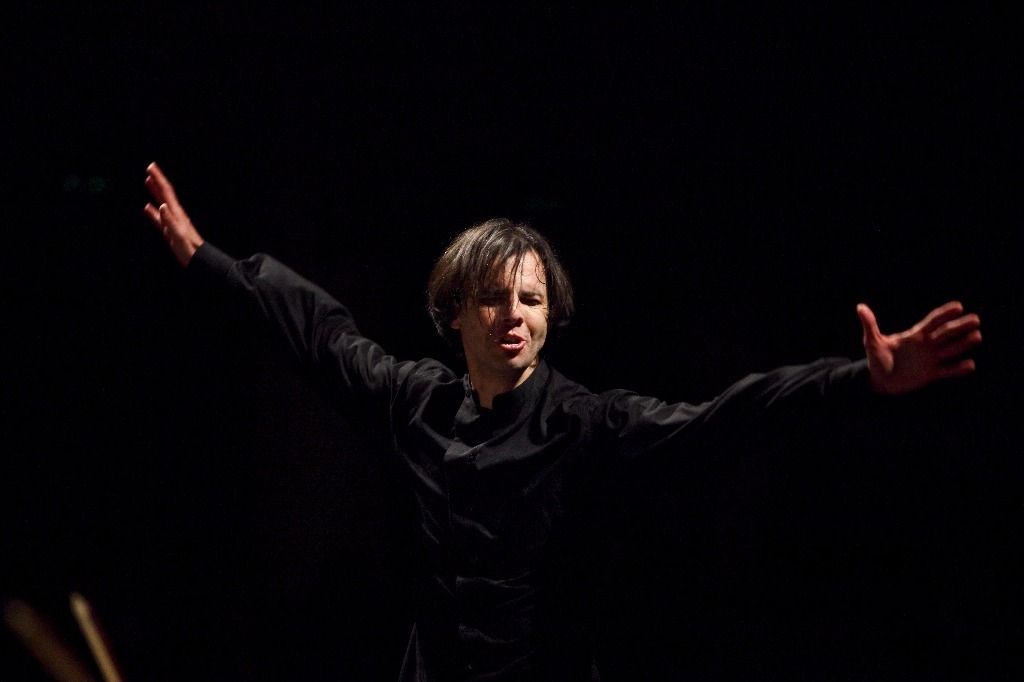 Teodor Currentzis fait du «Requiem» de Mozart une messe noire 24 heures