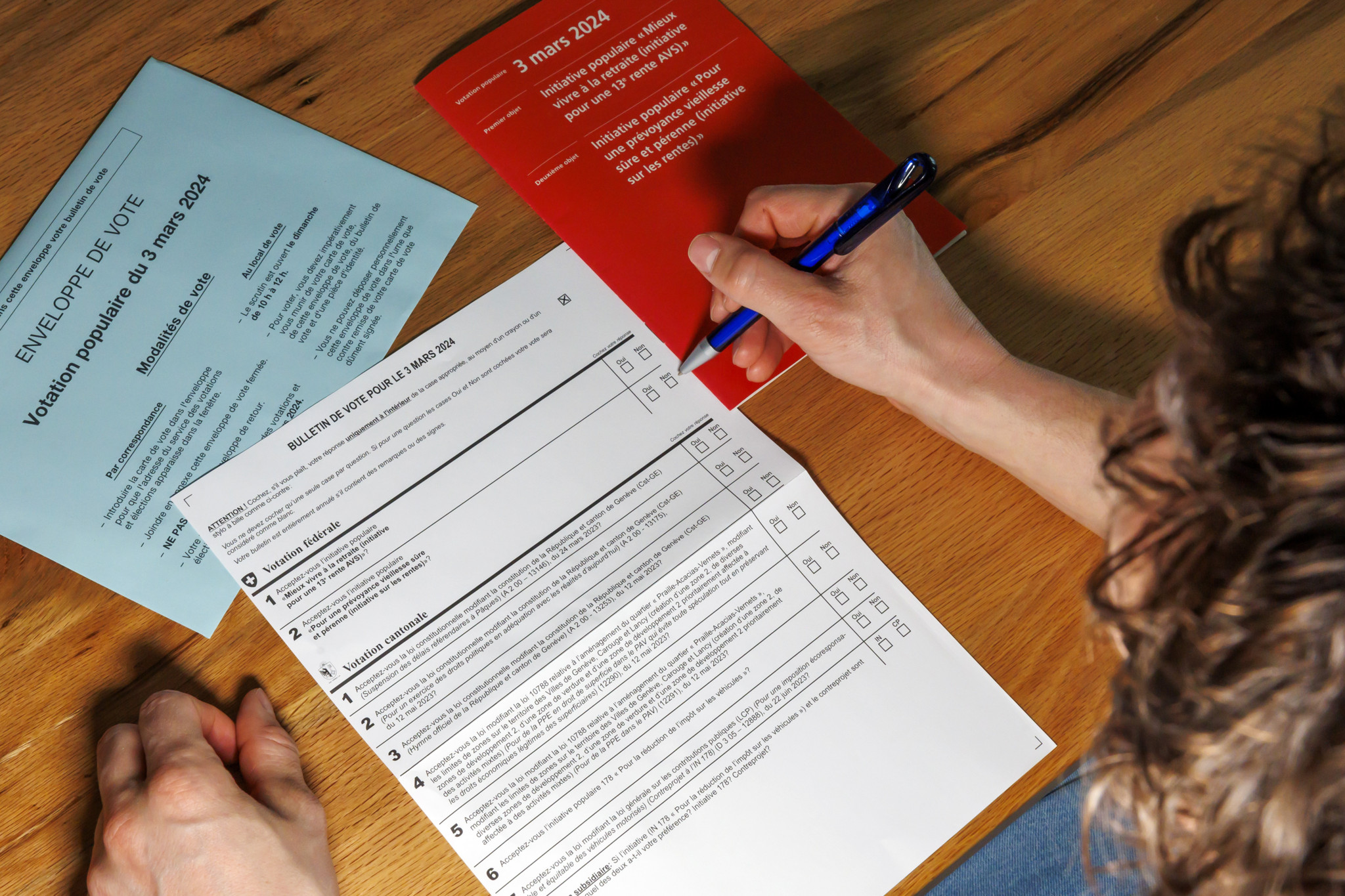 Urnengang vom 14. Juni: Neue Stimmzettel in mehreren Zürcher Gemeinden – wegen elektronischer Auszählung