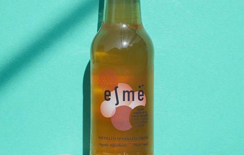 Des eaux de fruits alambiquées signées Esmë