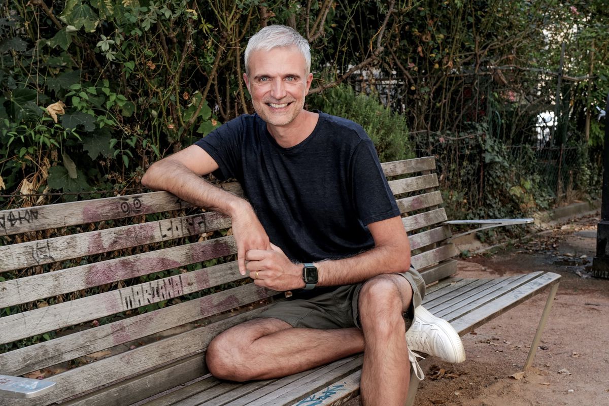 Si l’auteur, metteur en scène, comédien et producteur François Gremaud cultive l’imbécillité heureuse, il n’a pour autant rien du béni-oui-oui.