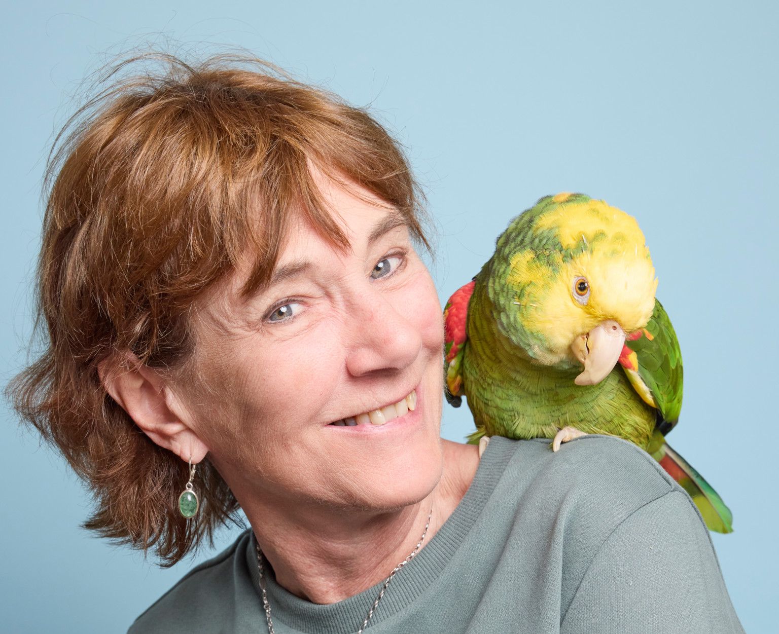 Genève, le 29 avril 2024. Mon animal et moi : Rebekah et Maxwell.      Photo Yvain Genevay / Le Matin Dimanche