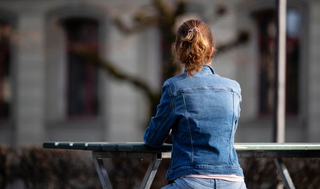 Eine Mehrheit der Expats in der Schweiz leidet unter Einsamkeit, wie eine neue Studie zeigt. (Symbolbild)