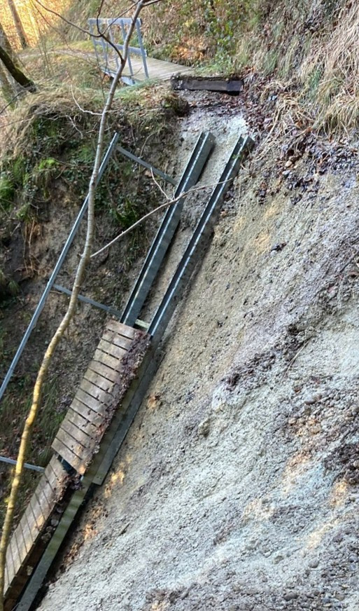 Hagheerenloch bei Bauma: Brücke abgerutscht – Ausf