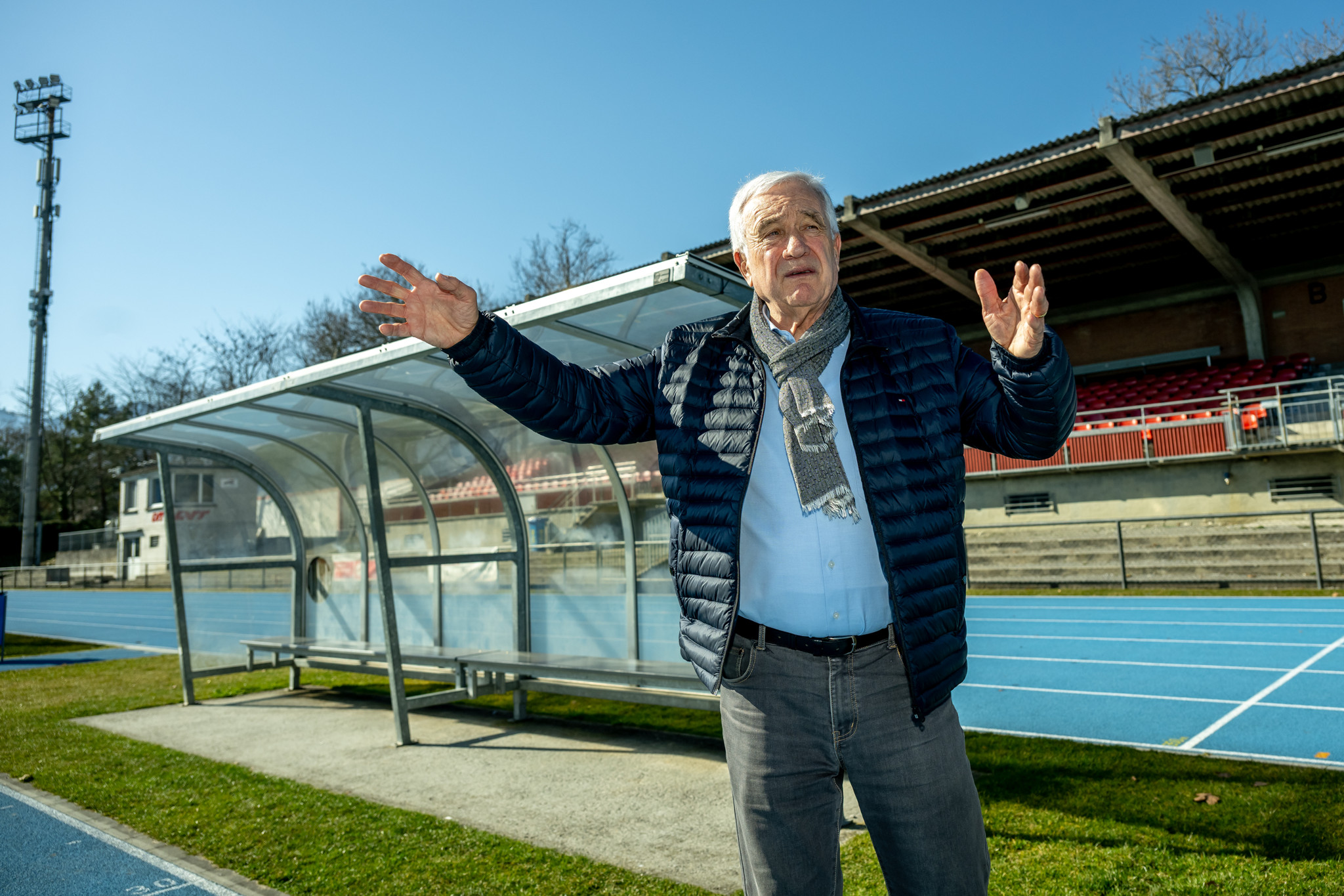 Die Überfigur des FC Thun: Als Balljunge hat er gestaunt, als Trainer gelitten – und heute ist Hanspeter Latour der Erklärvater des Thuner Höhenflugs