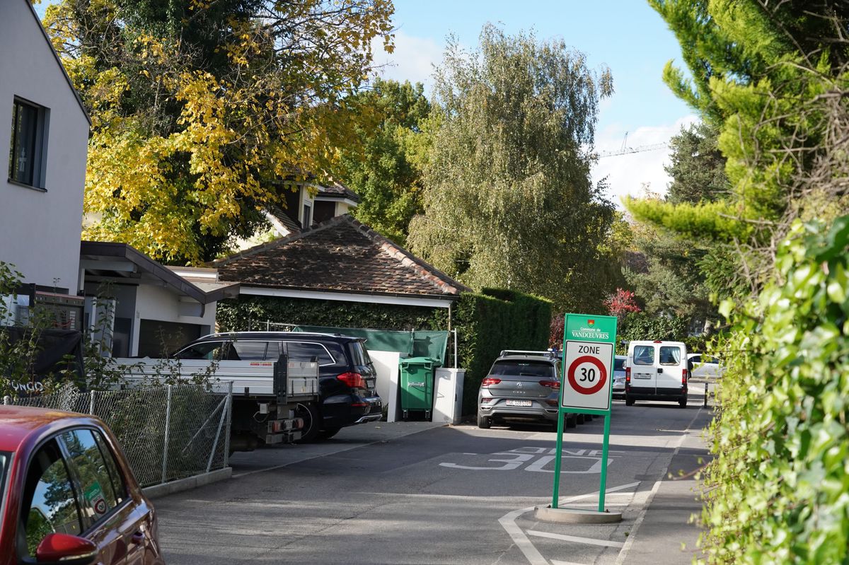 Vandoeuvres le 21/10/2021 - Un meurtre a été commis dans une maison rue de la Cocuaz, à Vandoeuvres. Photo LUCIEN FORTUNATI