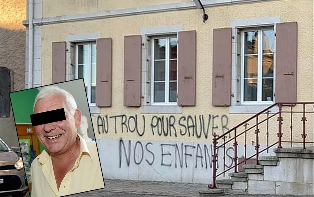 Un tag visant nommément l’élu-agriculteur était apparu sur la façade de l’Hôtel de Ville communal le 7 février 2020, soit quatre jours après la surréaliste altercation nocturne avec des écoliers du village.