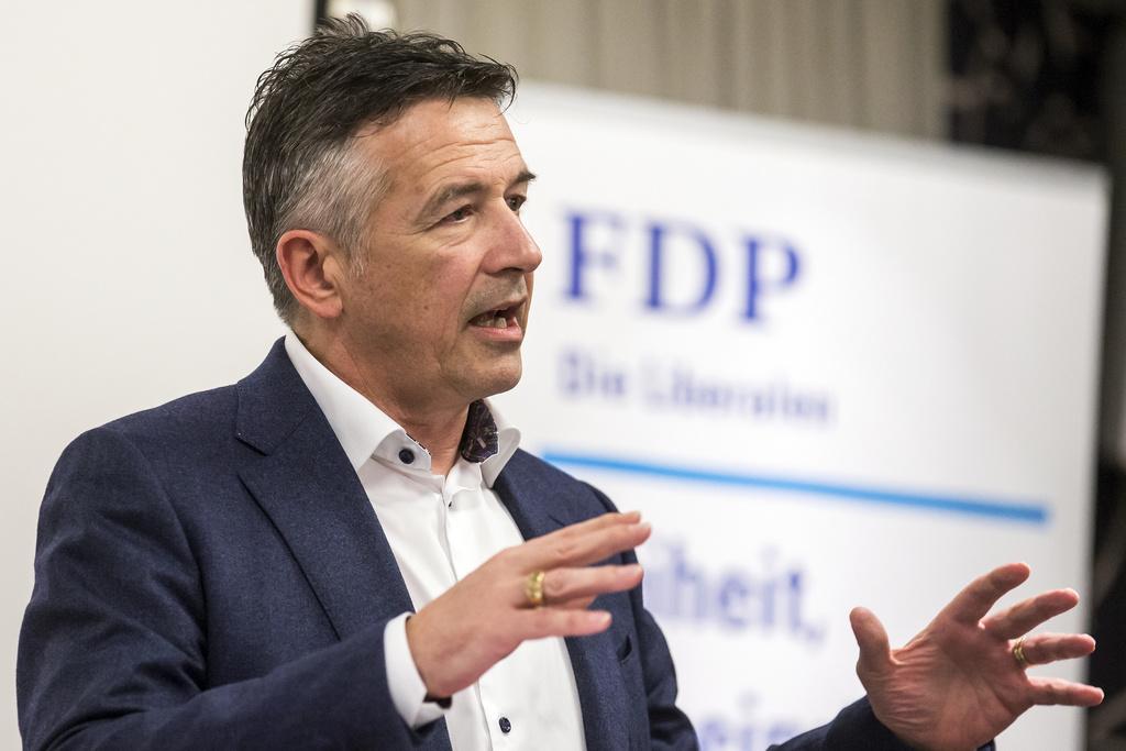 Seilbahnen-Präsident und Ständerat Hans Wicki sieht kein vernünftiges und nachvollziehbares Argument für eine Schliessung aller Skigebiete. (24. Januar 2019)