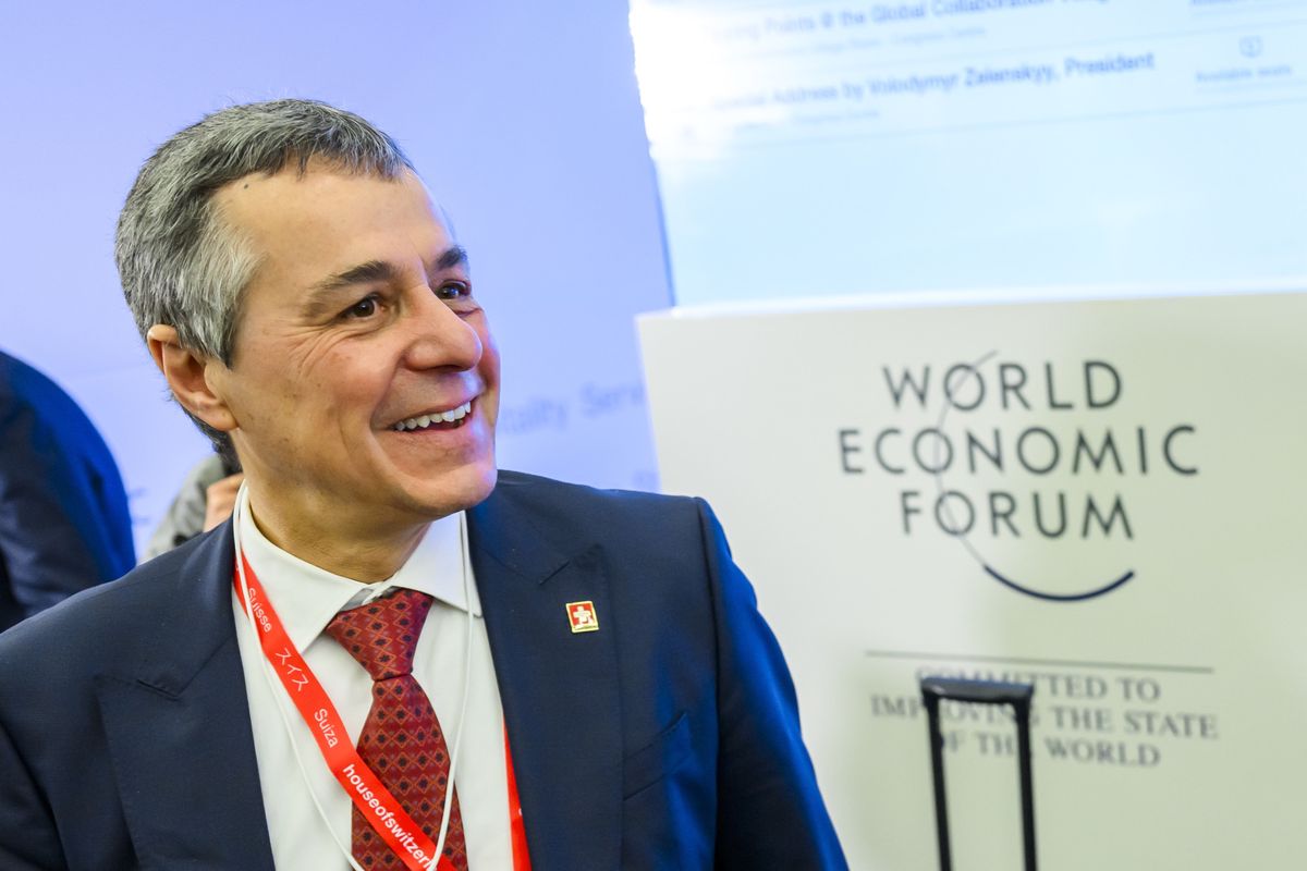 epa11082363 Ignazio Cassis, Switzerland's Foreign Minister and Federal Councillor, reacts during the 54th annual meeting of the World Economic Forum (WEF) in Davos, Switzerland, 16 January 2024. The meeting brings together entrepreneurs, scientists, corporate and political leaders in Davos under the topic 'Rebuilding Trust' from 15 to 19 January.  EPA/LAURENT GILLIERON