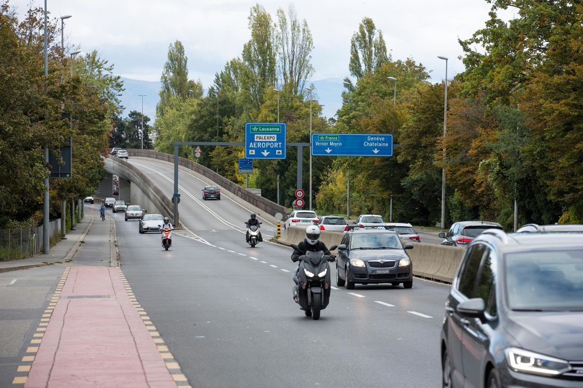 Genève, le 16 octobre 2020. Avenue de l’Ain. Bruit routier sur l’axe Balexert-Châtelaine-pont Butin.
©Frank Mentha