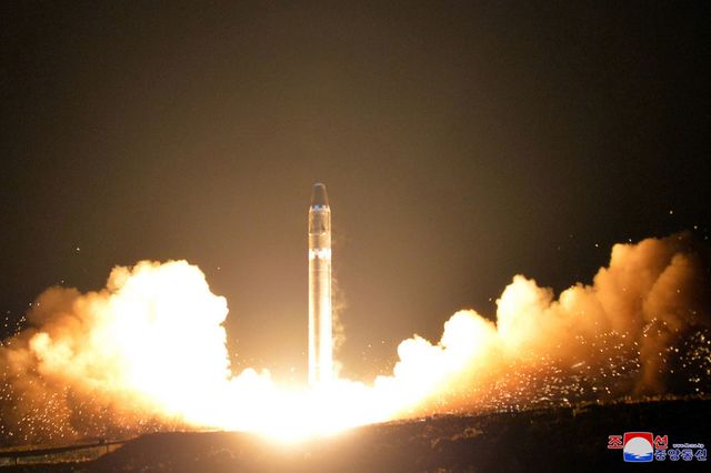 Raketentests Geheime Pläne Enthüllt Die Us Air Force Setzt Auf Cybertrucks - g91g0qk