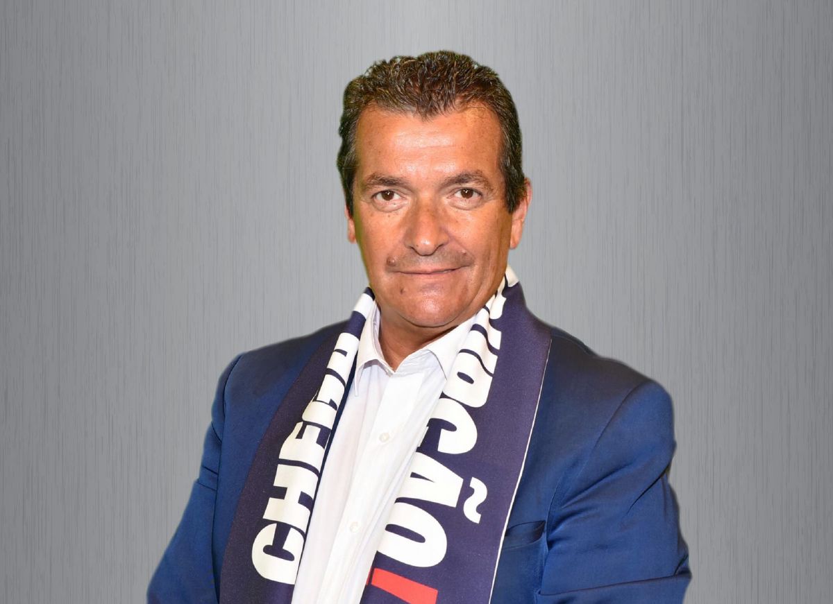 Carlos Medeiros a rejoint la formation d’extrême droite Chega après avoir quitté le parti de centre droit Aliança.