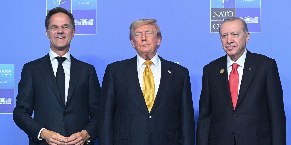 Nato-Gipfel-in-der-T-rkei-Vor-der-T-r-schimpft-Trump-ber-Spanien-und-Gr-nland-im-Rat-gibt-er-sich-pl-tzlich-zahm
