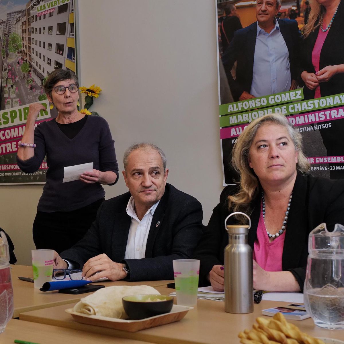 Conférence de presse des Vert-e-s de Genève avec Alfonso Gomez et Marjorie de Chastonay, présentant la liste des candidat-e-s pour la législature 2025-2030.